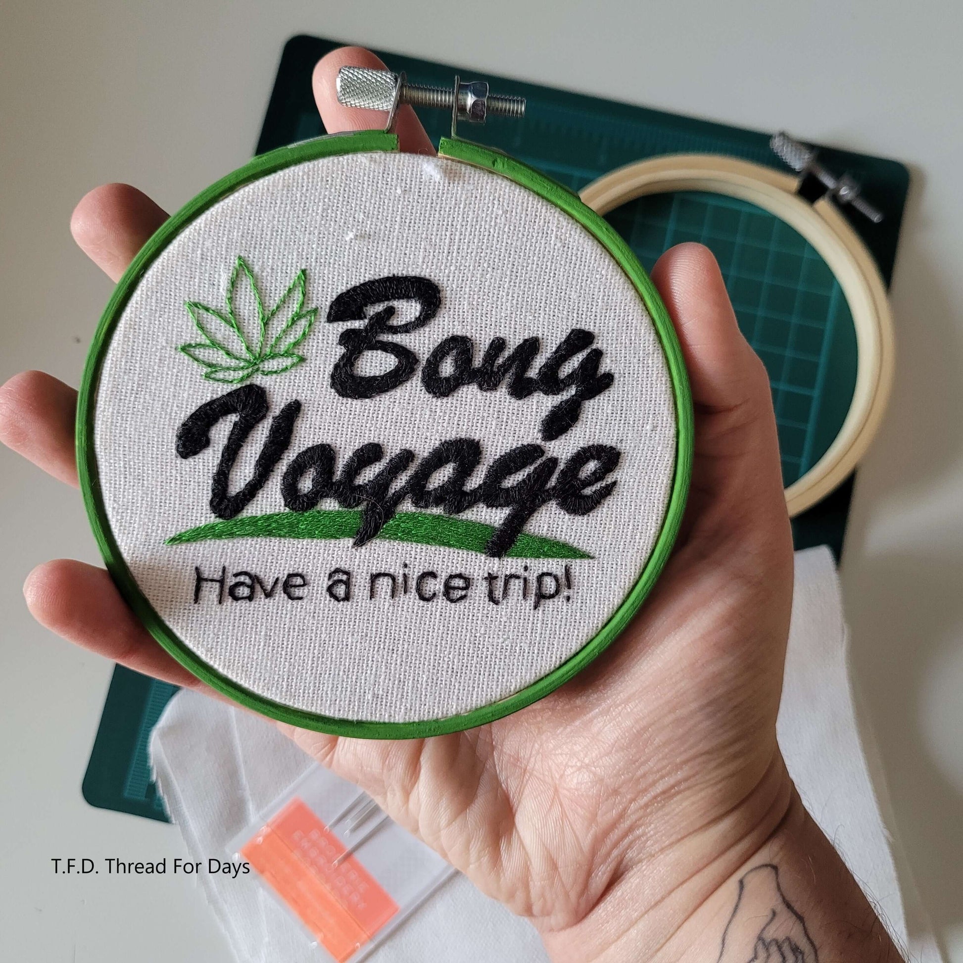 Bong voyage hoop held in hand