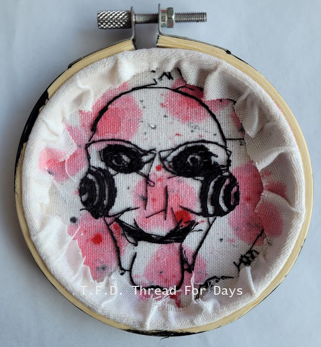 back of jigsaw embroidery hoop